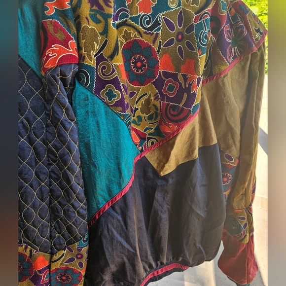 Vintage Jacket - Picture 2 of 4